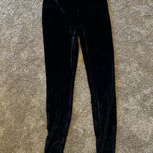 EUC Lululemon Velvet Align Leggings